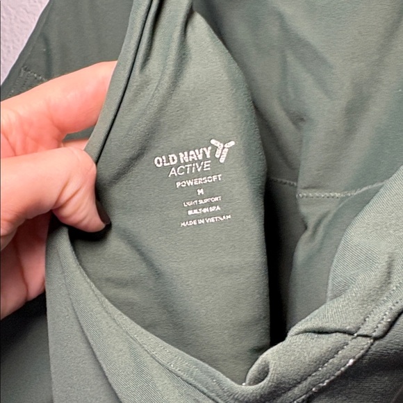 Old Navy Activewear Green Cropped Padded Tank Top medium - Picture 4 of 4